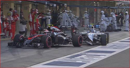 Phía sau vạch đích Abu Dhabi GP: Những nỗi buồn khó tả (P4) - 1