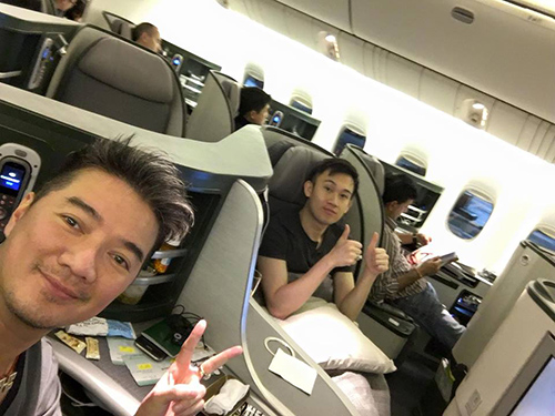 Facebook sao 3/12: Trang Trần khoe con gái giống ba - 13