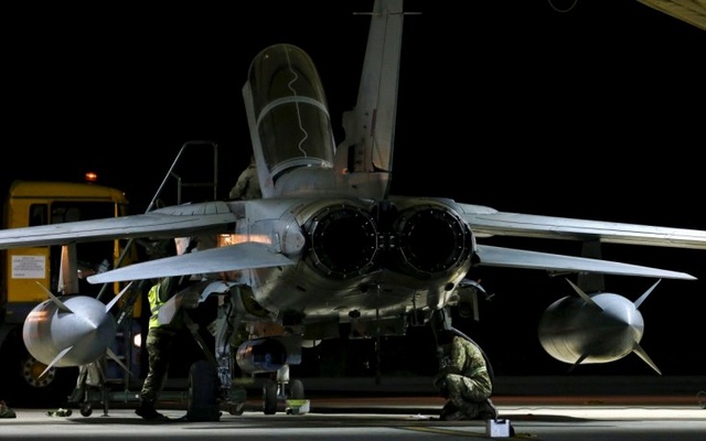 Máy bay Anh oanh tạc IS ngay sau khi quốc hội cho phép - 1
