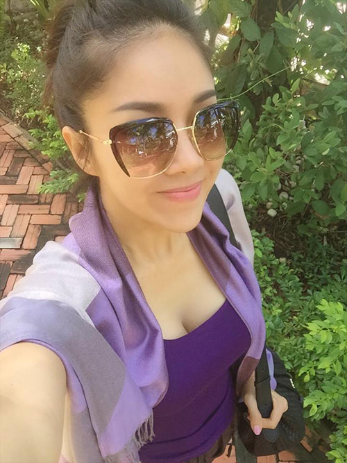 Facebook sao 3/12: Trang Trần khoe con gái giống ba - 11