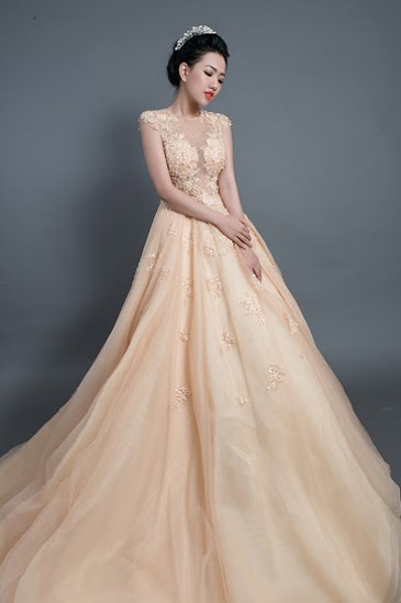 Hotgirl Joxy Thùy Linh đẹp tựa thiên thần trong bộ ảnh cưới - 15