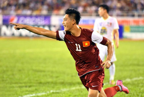 U23 VN: Lâm Ti Phông thay Huy Toàn bị chấn thương - 1