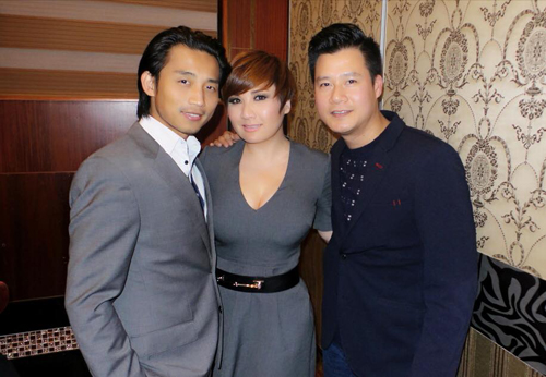 Facebook sao 4/12: Hồ Ngọc Hà "chả có gì... chỉ có già" - 7