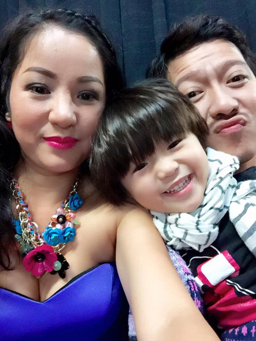 Facebook sao 4/12: Hồ Ngọc Hà "chả có gì... chỉ có già" - 8