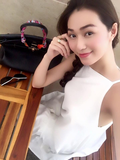 Facebook sao 4/12: Hồ Ngọc Hà "chả có gì... chỉ có già" - 4