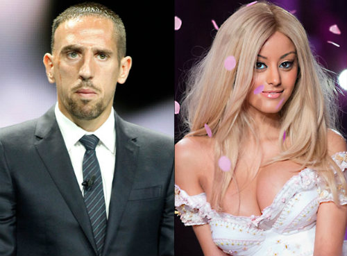 Sao 360 độ 5/12: Ronaldo bị nghi là dân đồng tính - 2