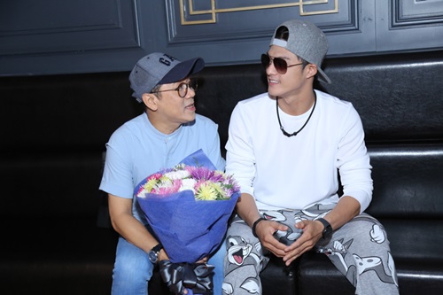 Trúc Nhân tung MV bài hát đả kích showbiz - 8