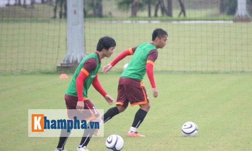 U23 VN: Công Phượng cho Trọng Đại "hít khói" - 5