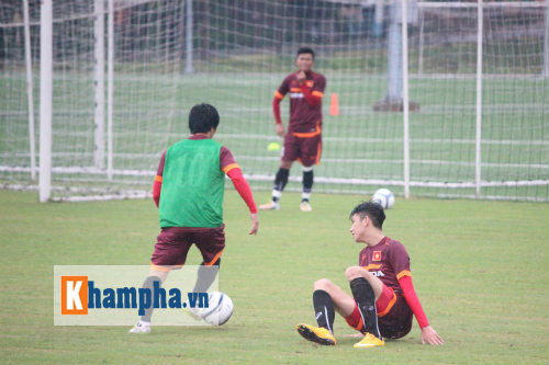 U23 VN: Công Phượng cho Trọng Đại "hít khói" - 8