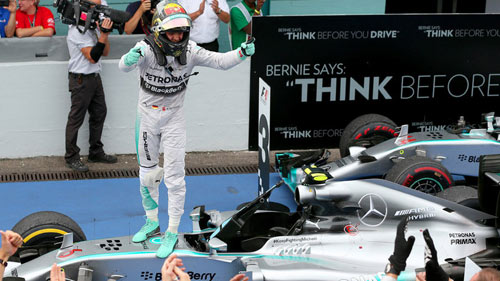 Phần 1: Mercedes vs Ferrari – cuộc chiến không khoan nhượng - 2