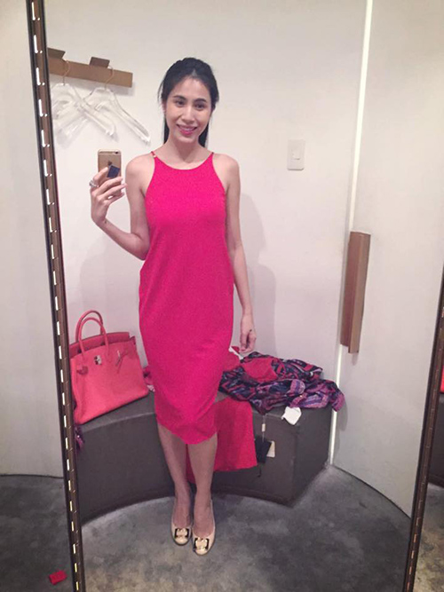 Facebook sao 7/12: Hà Hồ khoe ảnh ôm hôn trai trẻ - 7