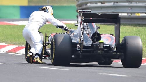 Nhìn lại F1 2015: Cuộc chiến khốc liệt cho tốp 5 (P2) - 1