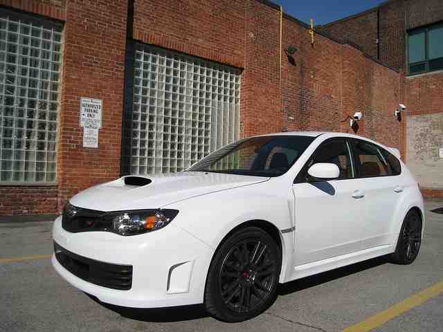 Điểm những xe thể thao có giá dưới 20.000 USD - 12