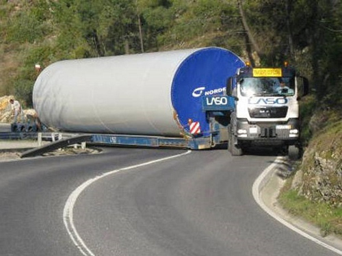 Những chiếc xe siêu trường "khủng" nhất thế giới - 4