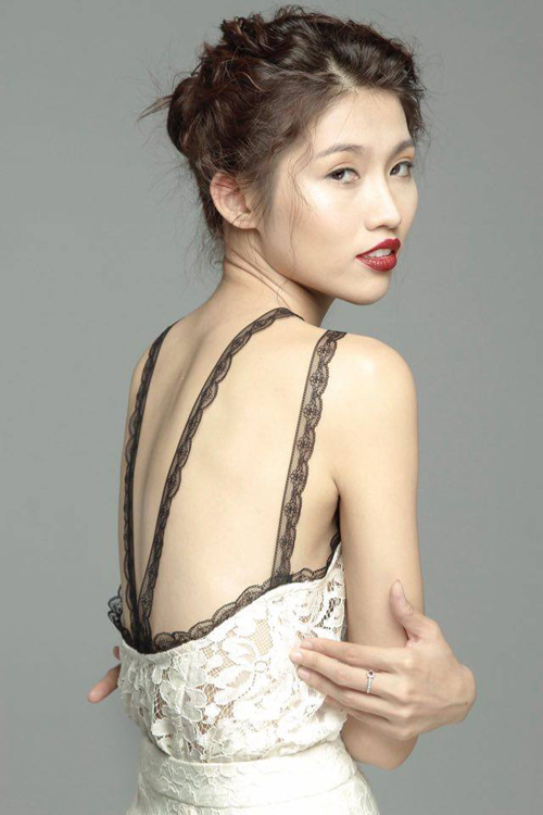 Quỳnh Châu gợi cảm hút hồn với mốt khoe nội y - 4