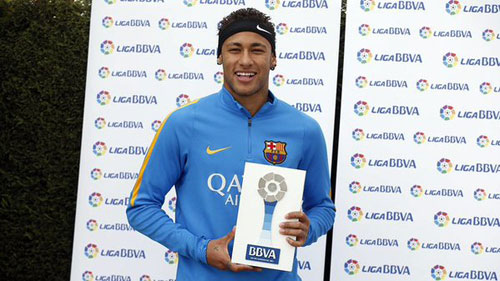 Thi đấu chói sáng, Neymar đi vào lịch sử Barca - 1