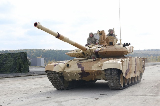 Sức mạnh xe tăng chủ lực T-90 Nga điều tới Syria - 9