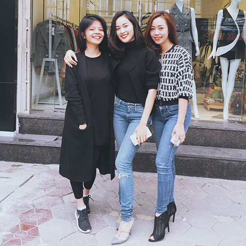 Facebook sao 10/12: Hà Hồ "khoe" ăn sắn dát vàng - 6