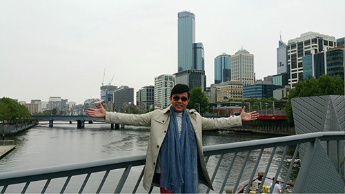 Facebook sao 10/12: Hà Hồ "khoe" ăn sắn dát vàng - 7