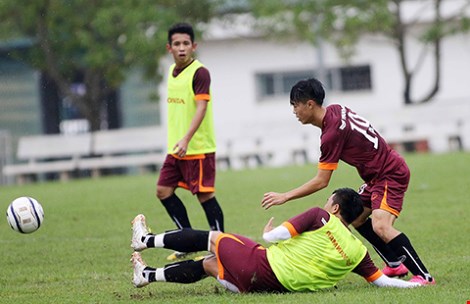Đội U-23 Việt Nam chuẩn bị VCK châu Á: Ám ảnh chấn thương - 1