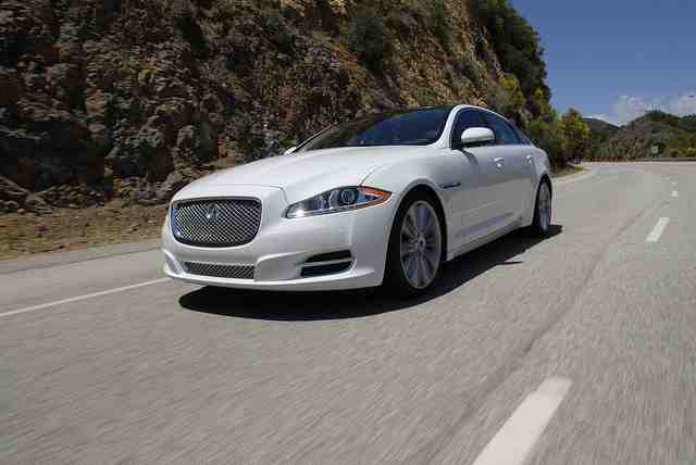 Những chiếc xe khá tuyệt vời mà... "không ai mua" - 1