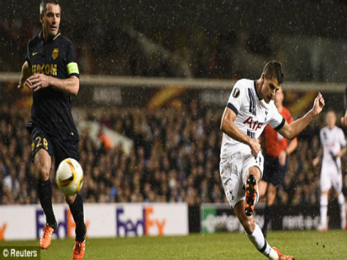 Tottenham – Monaco: “Cơn điên” của Lamela - 1