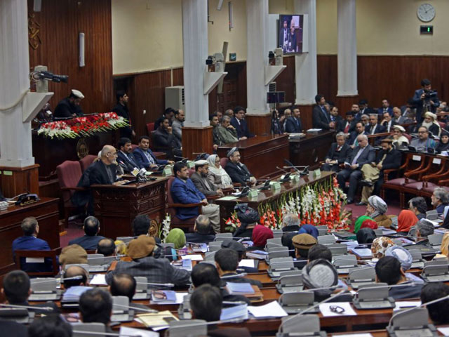 Taliban đánh bom rung chuyển tòa nhà Quốc hội Afghanistan - 1