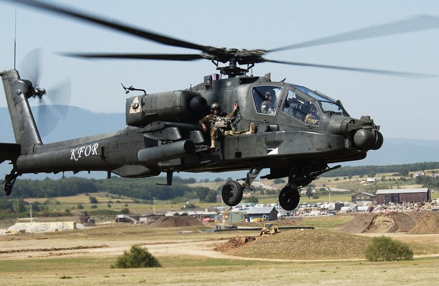 Khám phá siêu trực thăng Apache Mỹ định dùng diệt IS - 1