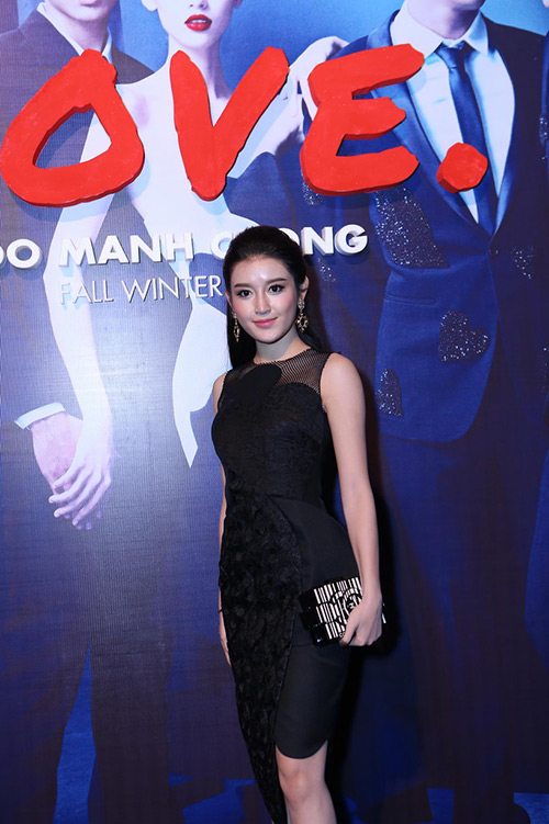 Hà Tăng, Kỳ Duyên tươi tắn trên thảm đen - 8