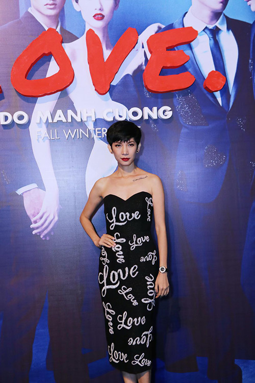 Hà Tăng, Kỳ Duyên tươi tắn trên thảm đen - 10
