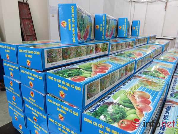 Đà Nẵng: Hàng Trung Quốc lại chui vào hội chợ hàng Việt! - 4