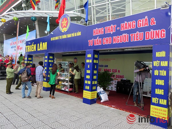 Đà Nẵng: Hàng Trung Quốc lại chui vào hội chợ hàng Việt! - 10