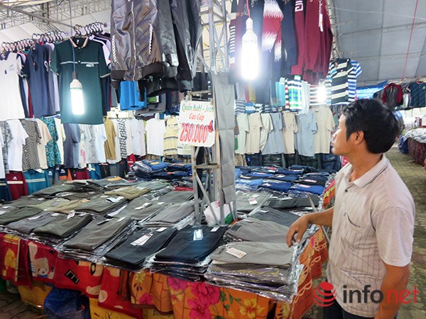 Đà Nẵng: Hàng Trung Quốc lại chui vào hội chợ hàng Việt! - 5