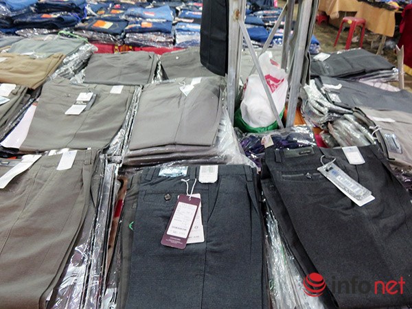 Đà Nẵng: Hàng Trung Quốc lại chui vào hội chợ hàng Việt! - 6