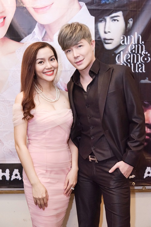 Nathan Lee tình tứ bên gái một con Ngọc Anh - 1