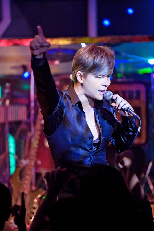 Nathan Lee tình tứ bên gái một con Ngọc Anh - 7