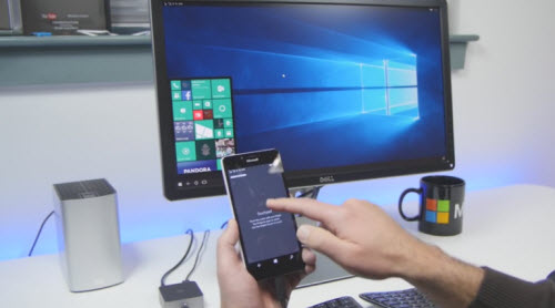 Video: &#34;Hô biến&#34; Lumia 950 thành PC chạy Windows 10 - 1