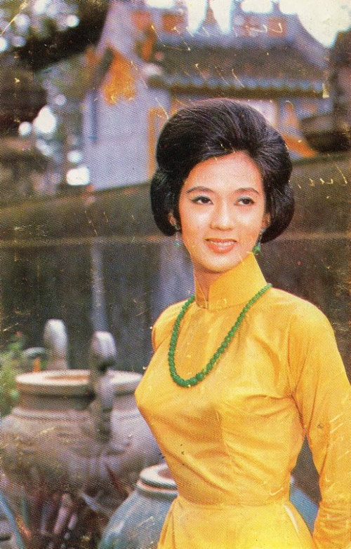 Sài Gòn xưa và những kiểu mốt &#34;40 năm vẫn mặc tốt&#34; - 2