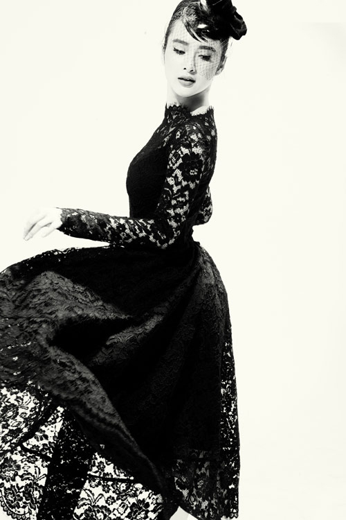 Những tạo hình "nhái" hoàn hảo của mỹ nhân Việt - 4