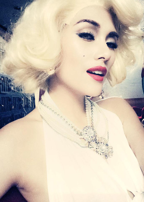 Những tạo hình "nhái" hoàn hảo của mỹ nhân Việt - 11