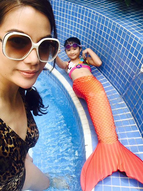 Facebook sao 14/12: Lộ ảnh con trai và 'bà xã' Tùng Dương - 11