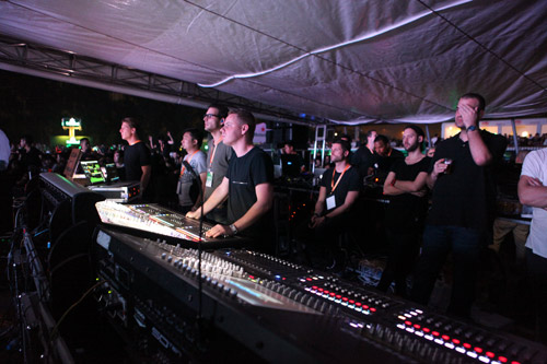 Khán giả Hà Nội cuồng nhiệt trong show DJ số 1 thế giới - 5