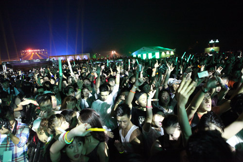 Khán giả Hà Nội cuồng nhiệt trong show DJ số 1 thế giới - 6