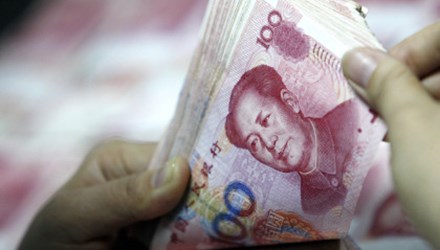 Trung Quốc tiếp tục phá giá đồng Nhân dân tệ - 1