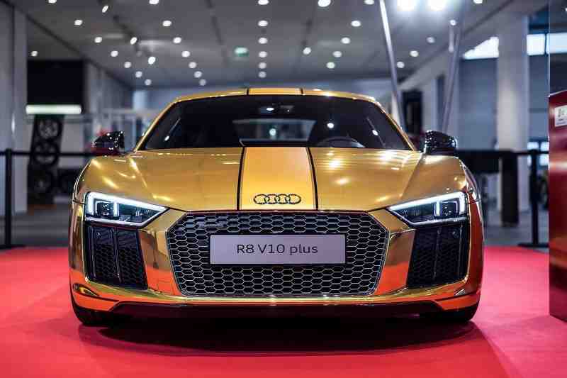 Đã mắt với chiếc Audi R8 V10 Plus thế hệ thứ hai &#34;toàn vàng&#34; - 2