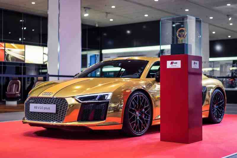 Đã mắt với chiếc Audi R8 V10 Plus thế hệ thứ hai &#34;toàn vàng&#34; - 4