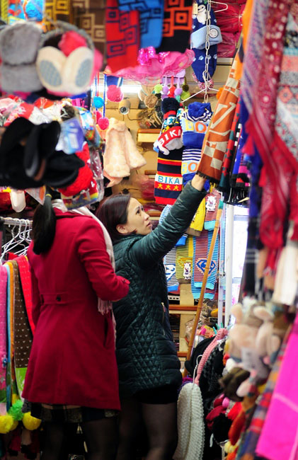 Ảnh: Người Hà Nội giữa cái lạnh tê tái - 8