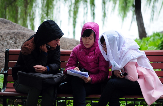 Ảnh: Người Hà Nội giữa cái lạnh tê tái - 10