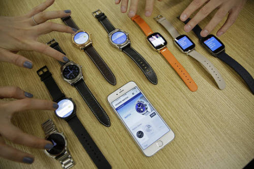 Nhật Bản cấm mọi smartwatch vào phòng thi - 1