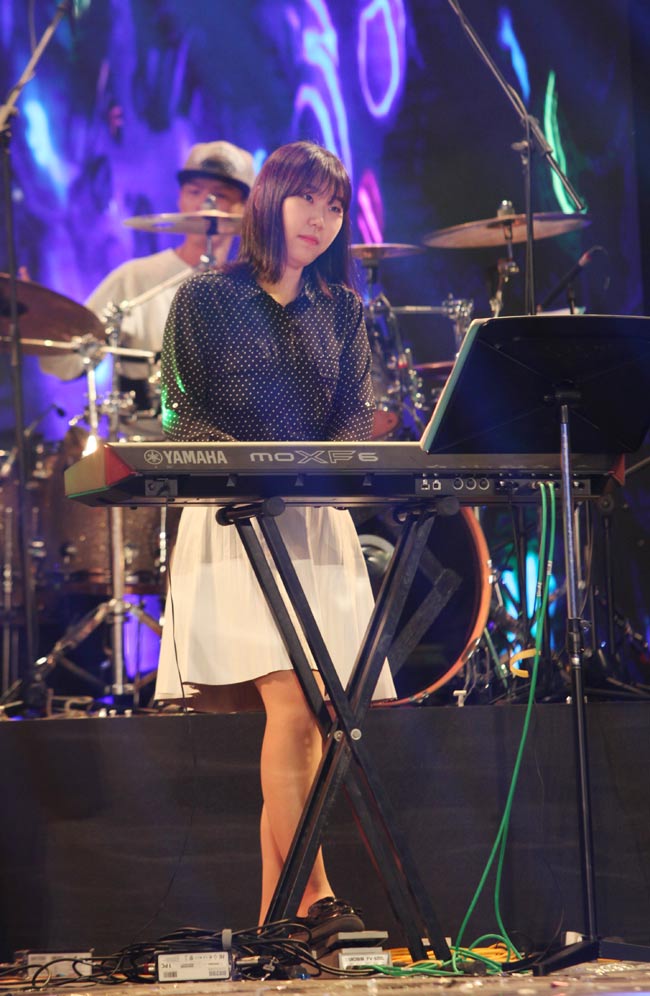 Nữ sinh nghệ thuật hàng đầu Hàn Quốc biểu diễn tại HN - 14